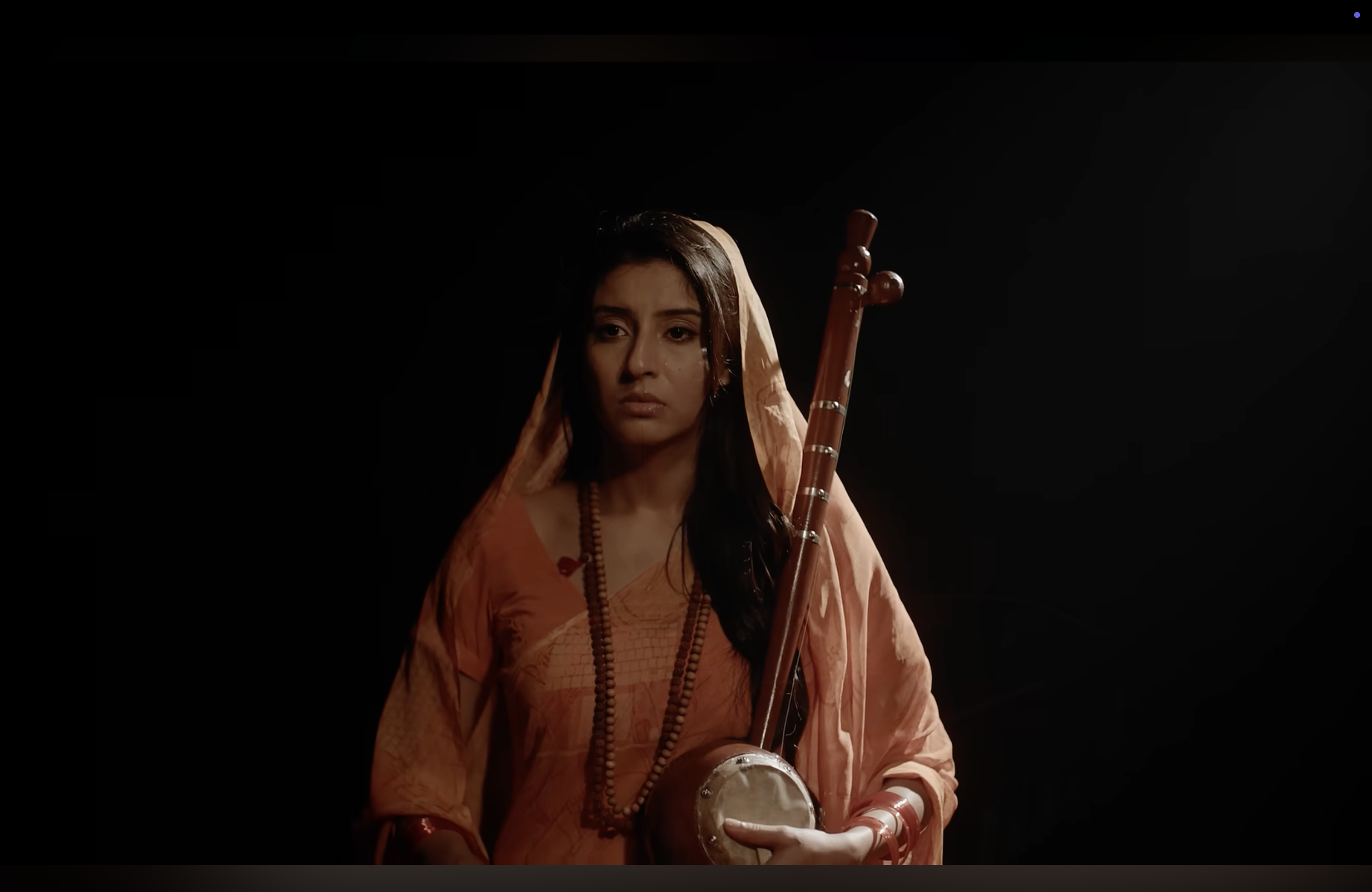 Kaahe Jaage Mohan: A woman in an orange veil